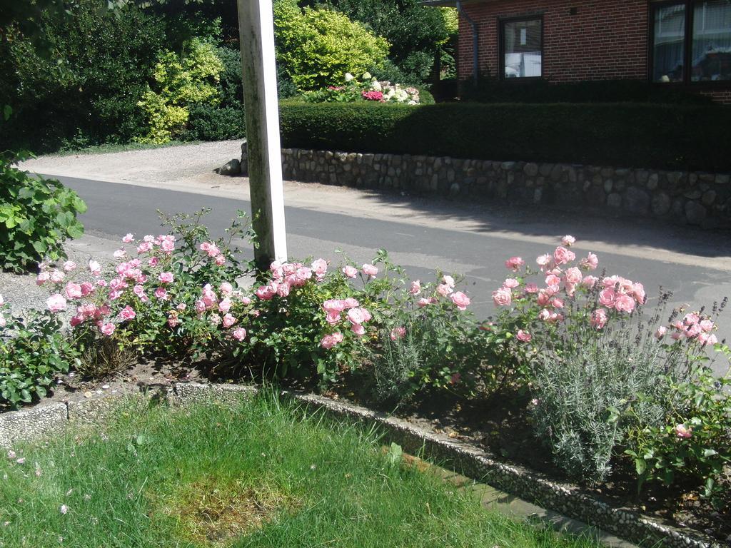 Reiterhof Wollesen 호텔 Süderlügum 외부 사진