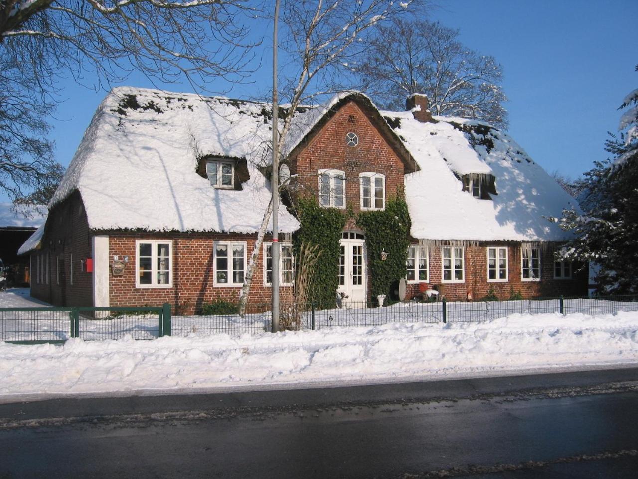 Reiterhof Wollesen 호텔 Süderlügum 외부 사진